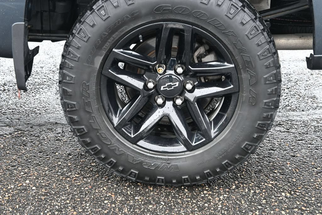 Used 2022 Chevrolet Silverado 1500 LT Trail Boss w/ Safety Package AWD/4WD image 8