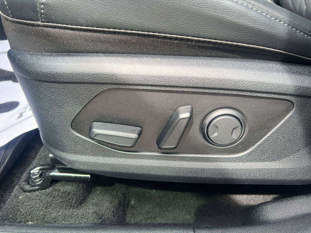 Used 2024 Kia Sportage X-Line w/ X-Line Premium Package image 23