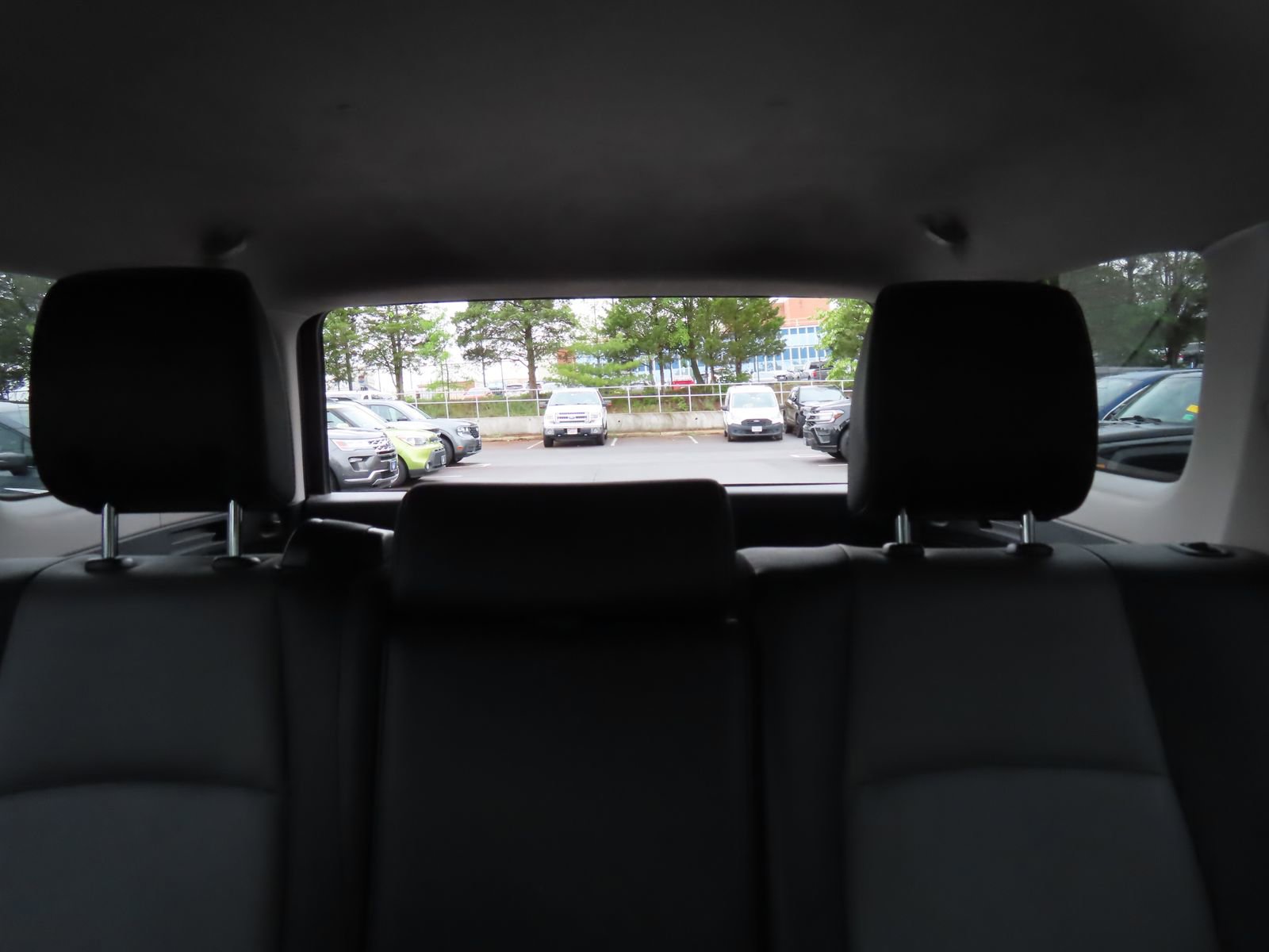 Used 2020 Toyota 4Runner SR5 Premium w/ Moonroof Package AWD/4WD image 37