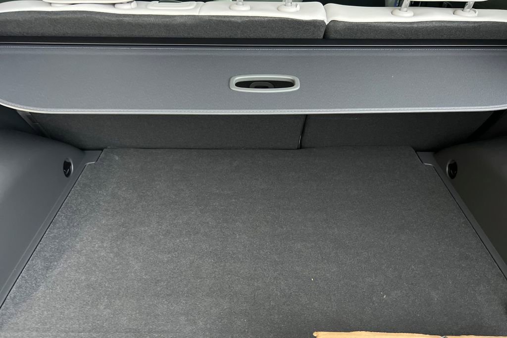 New 2026 Hyundai Ioniq 5 Limited image 13