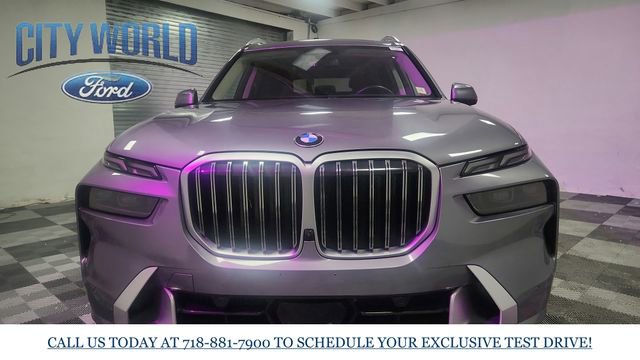 Used 2025 BMW X7 xDrive40i image 3
