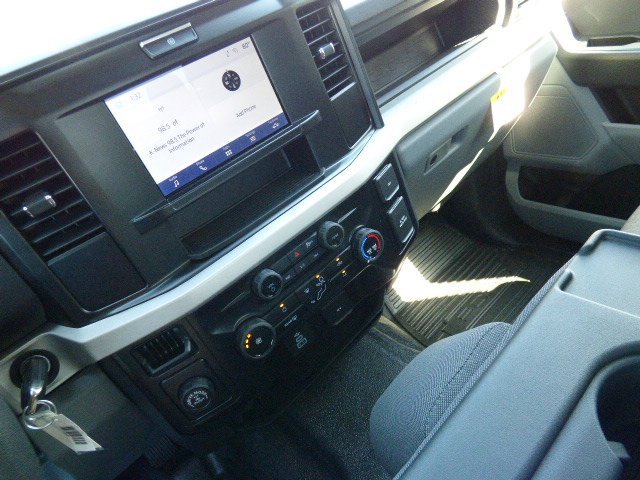 New 2026 Ford F350 XL w/ XL Chrome Package image 15