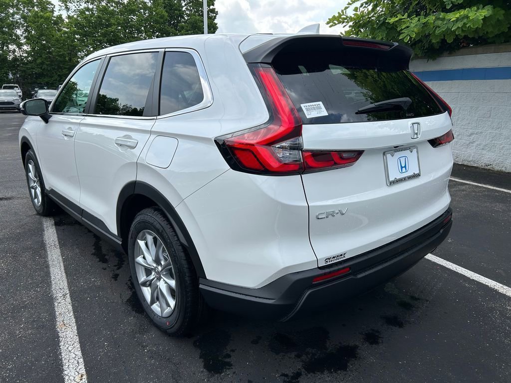 Used 2026 Honda CR-V EX image 3