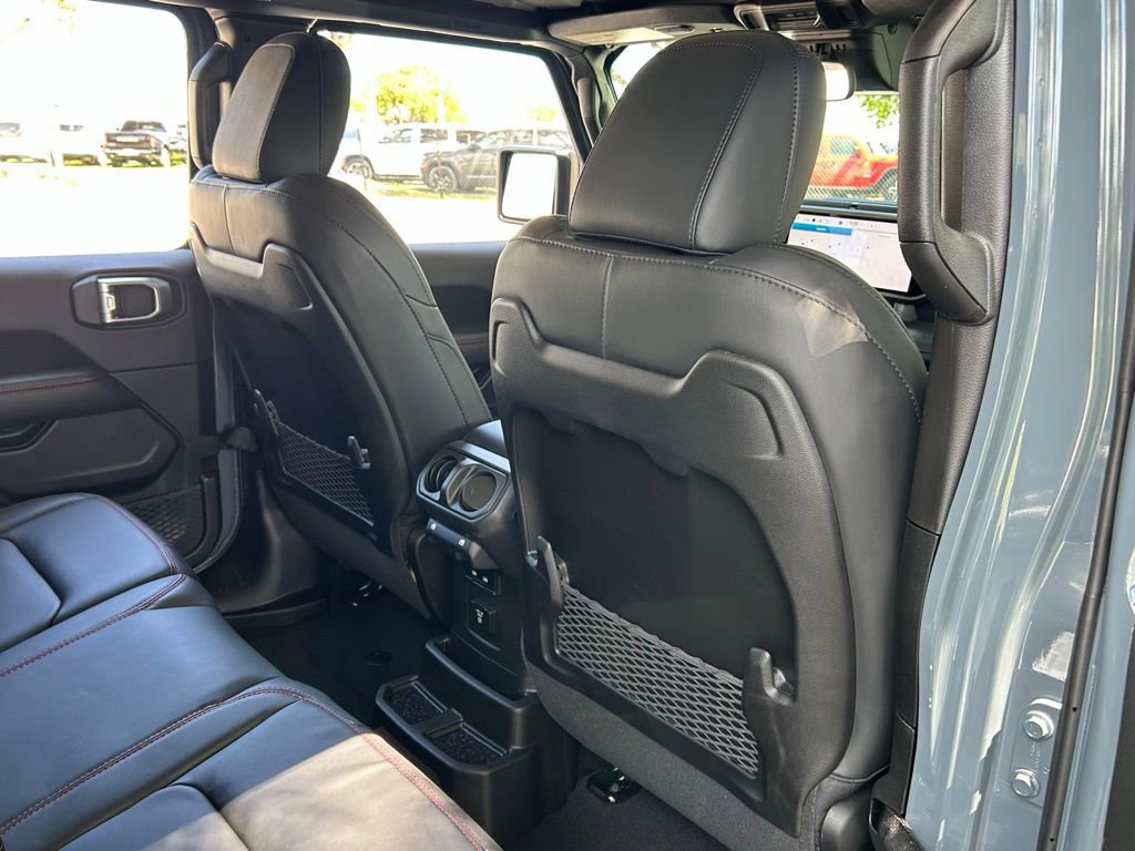 New 2026 Jeep Wrangler Unlimited Rubicon image 36