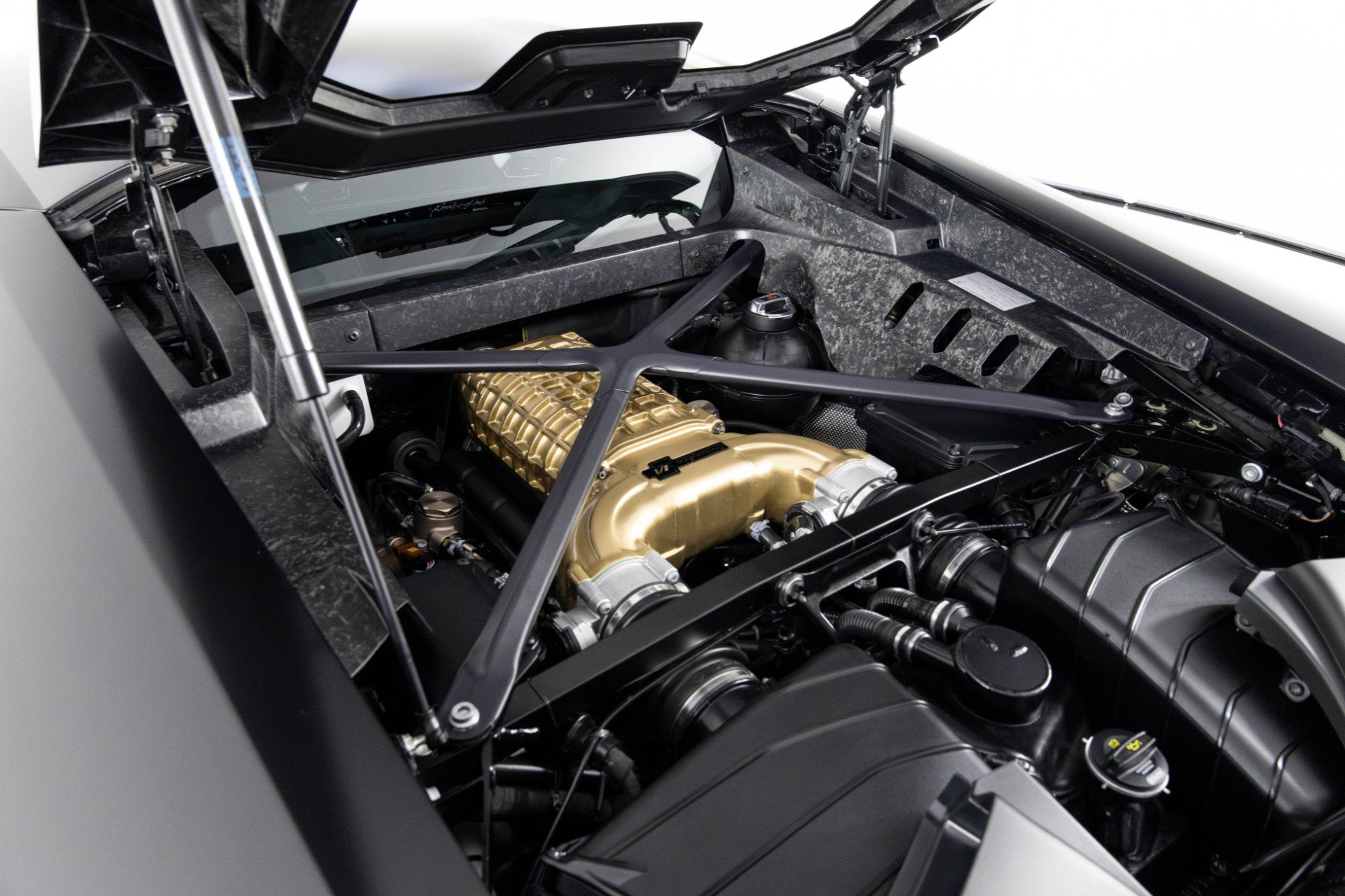 Used 2018 Lamborghini Huracan Performante image 50