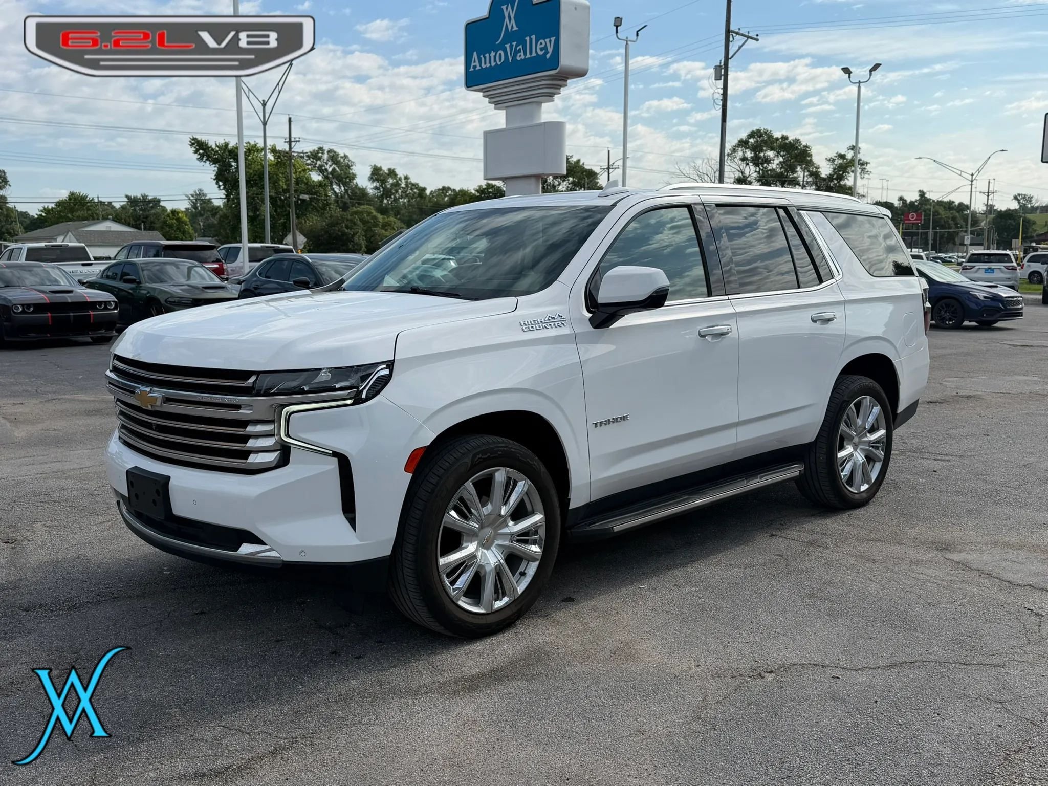 Used 2023 Chevrolet Tahoe High Country AWD/4WD image 3