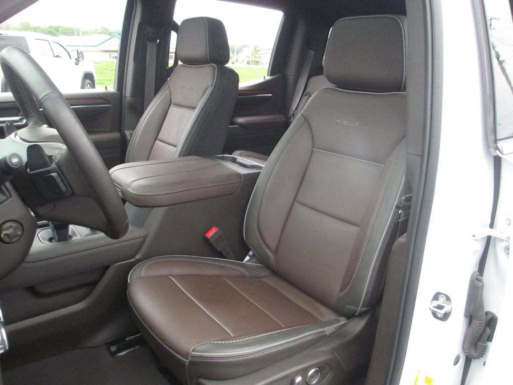 Used 2024 GMC Sierra 1500 Denali w/ Denali Reserve Package AWD/4WD image 24