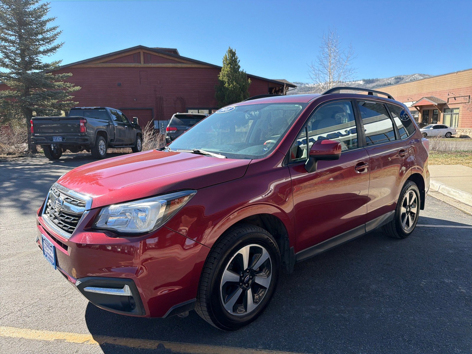 Used 2018 Subaru Forester 2.5i Premium w/ All-Weather Package image 4
