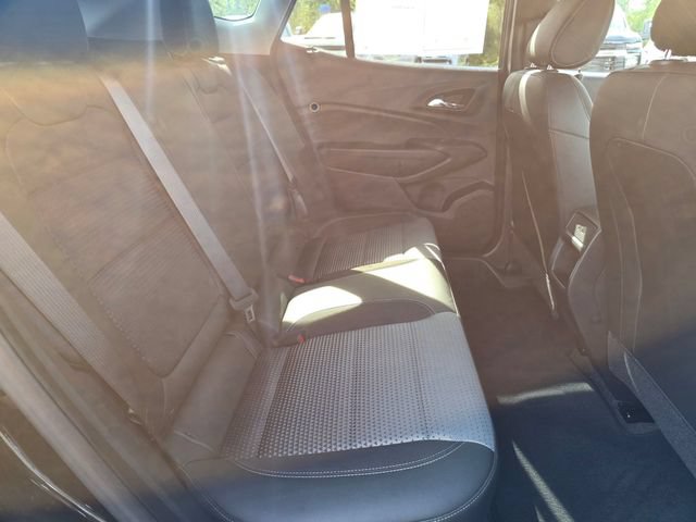 Used 2025 Chevrolet Trax LT w/ Driver Confidence Package FWD image 19