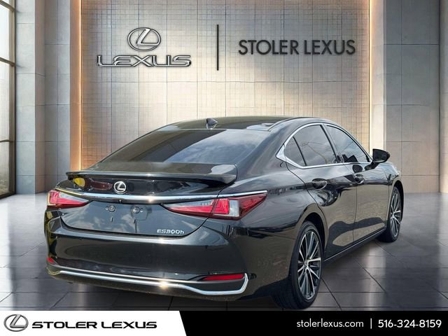 Used 2024 Lexus ES 300h w/ Premium Package image 4