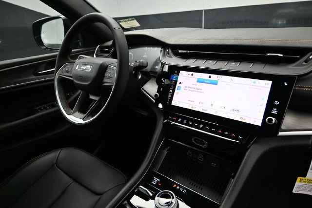 New 2026 Jeep Grand Cherokee Limited AWD/4WD image 14