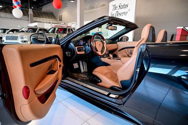 Used 2018 Maserati GranTurismo Sport image 17