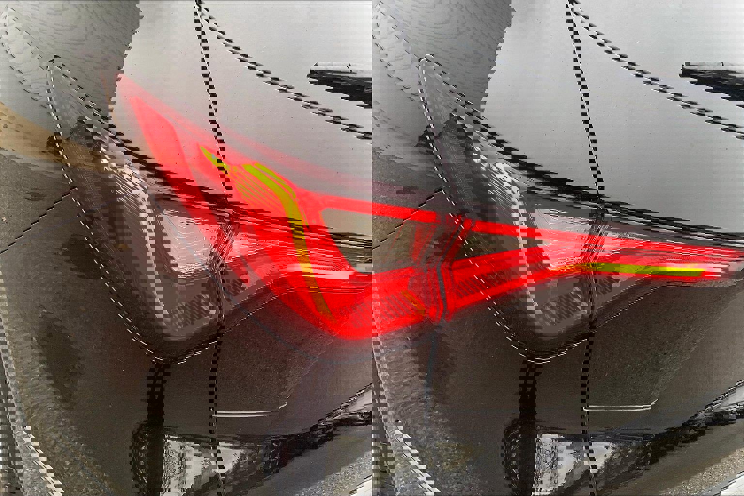 Used 2023 Acura MDX SH-AWD w/ Advance Package image 35