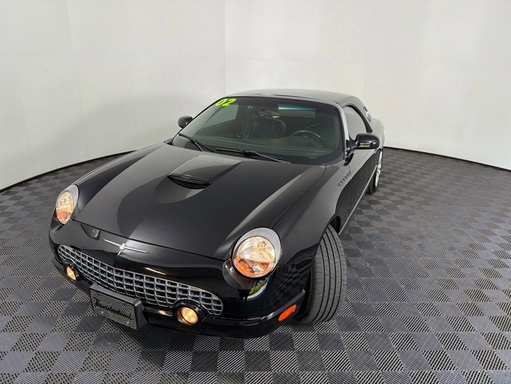 Used 2002 Ford Thunderbird RWD image 9