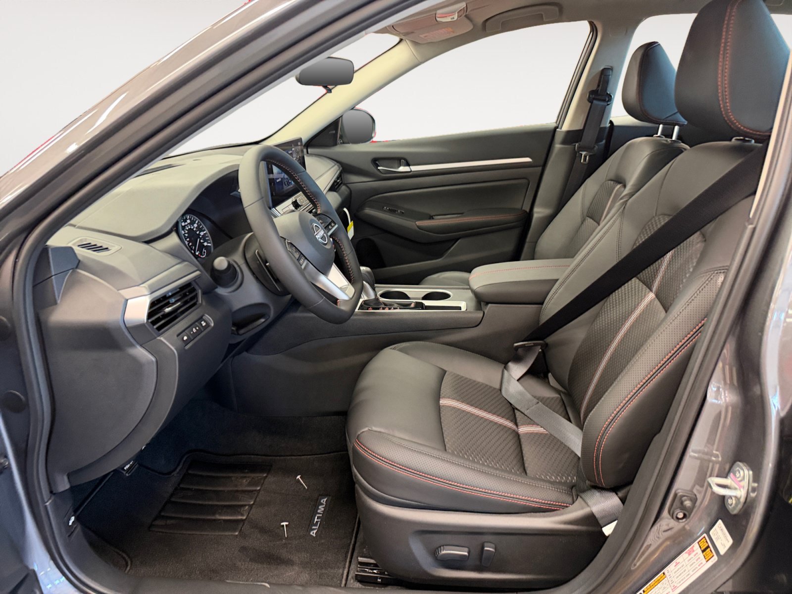New 2027 Nissan Altima 2.5 SR FWD image 22