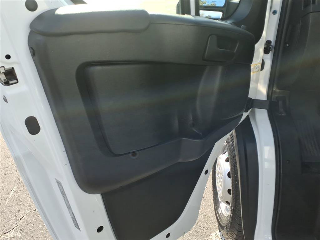 Used 2024 RAM ProMaster 2500 w/ Convenience Group FWD image 20