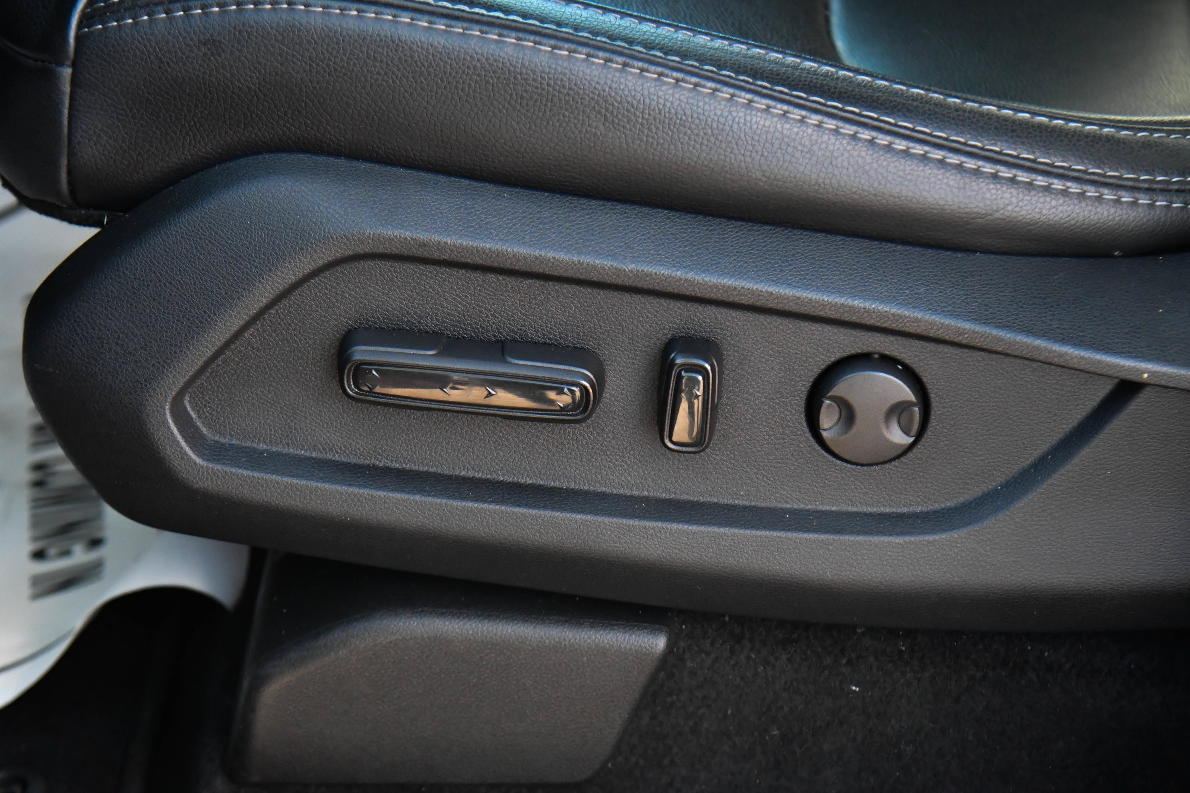 Used 2024 Honda Pilot EX-L image 17