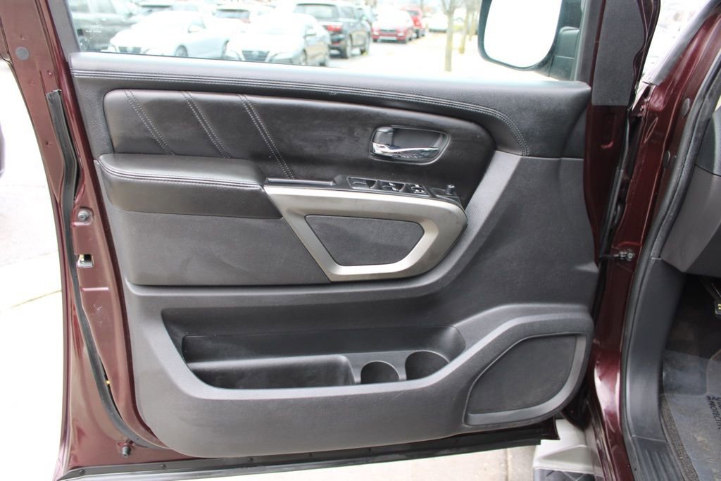 Used 2015 Nissan Armada SL image 20