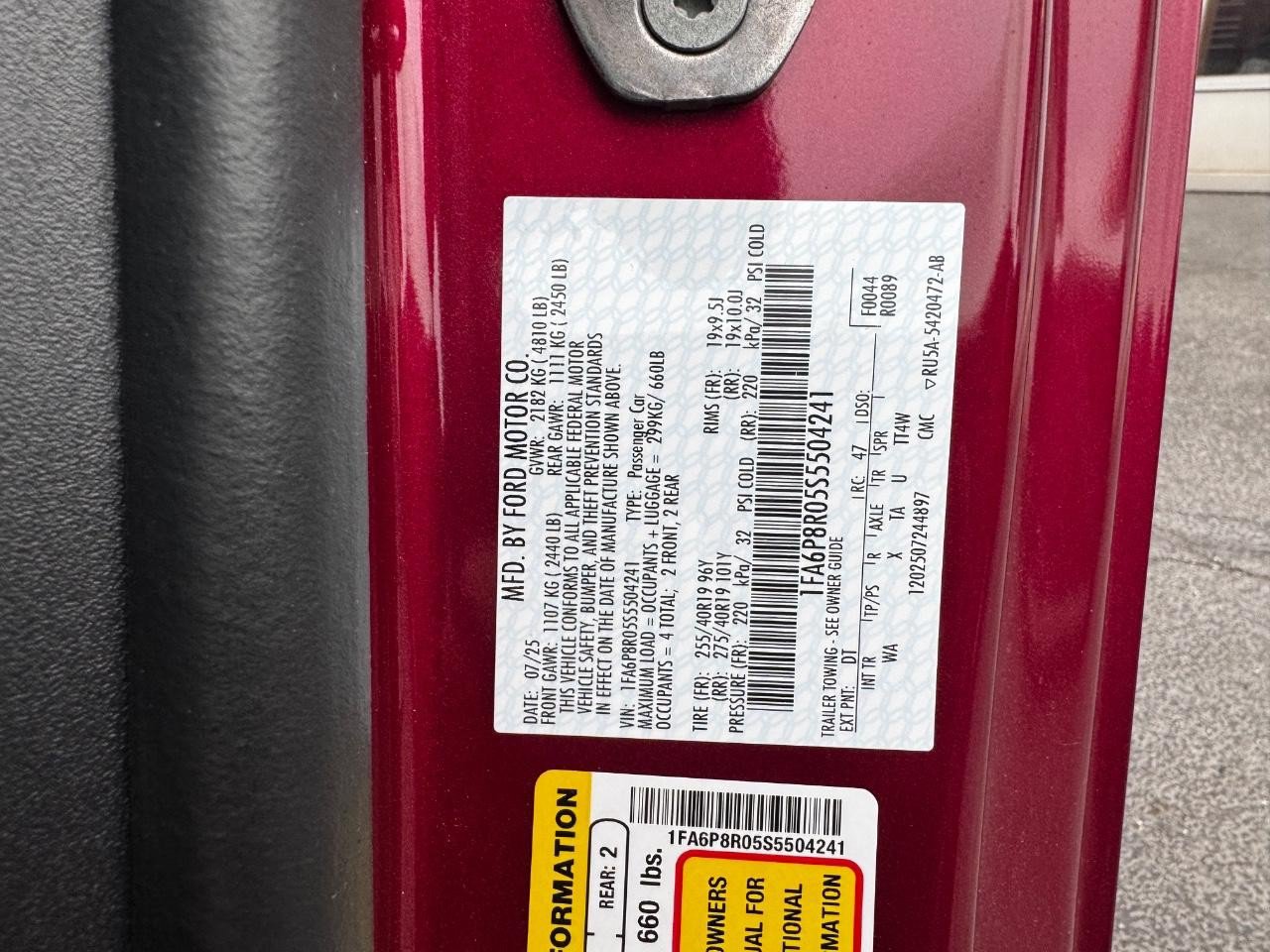 Used 2025 Ford Mustang Dark Horse RWD image 28