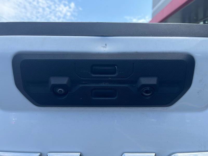 Used 2024 GMC Sierra 1500 SLT image 12