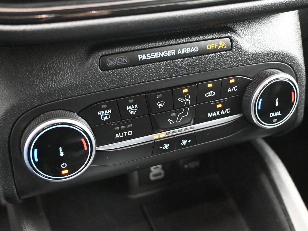 Used 2025 Ford Escape ST-Line AWD/4WD image 18