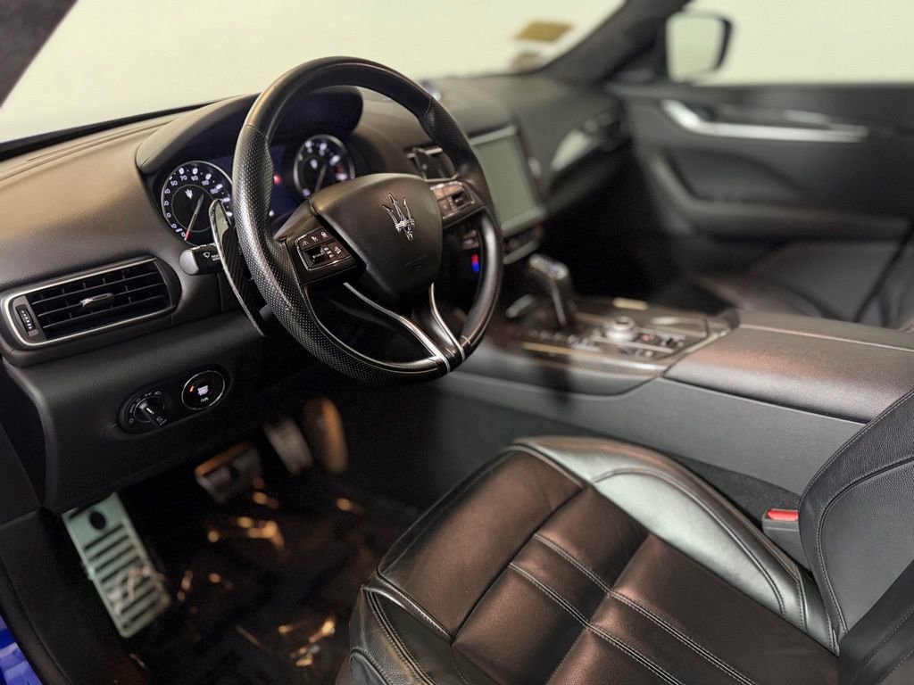 Used 2023 Maserati Levante Modena AWD/4WD image 18