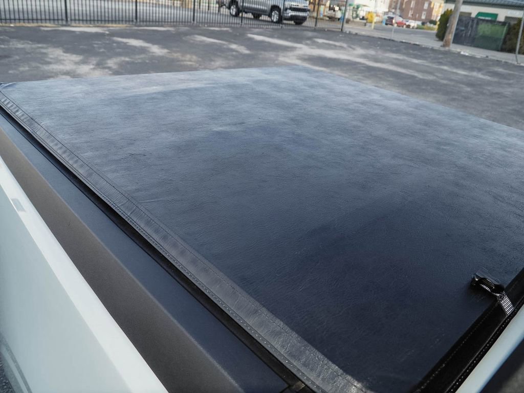 Used 2024 Ford Maverick Lariat image 9