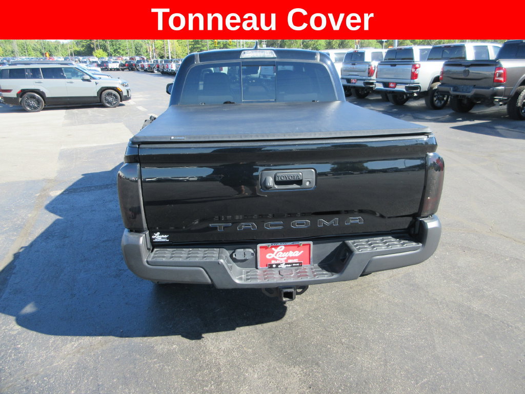 Used 2020 Toyota Tacoma TRD Off-Road AWD/4WD image 7