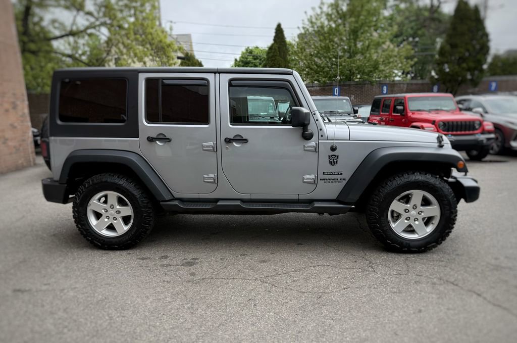 Used 2016 Jeep Wrangler Unlimited Sport w/ Quick Order Package 24S AWD/4WD image 4