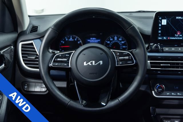 Used 2022 Kia Seltos S AWD/4WD image 13