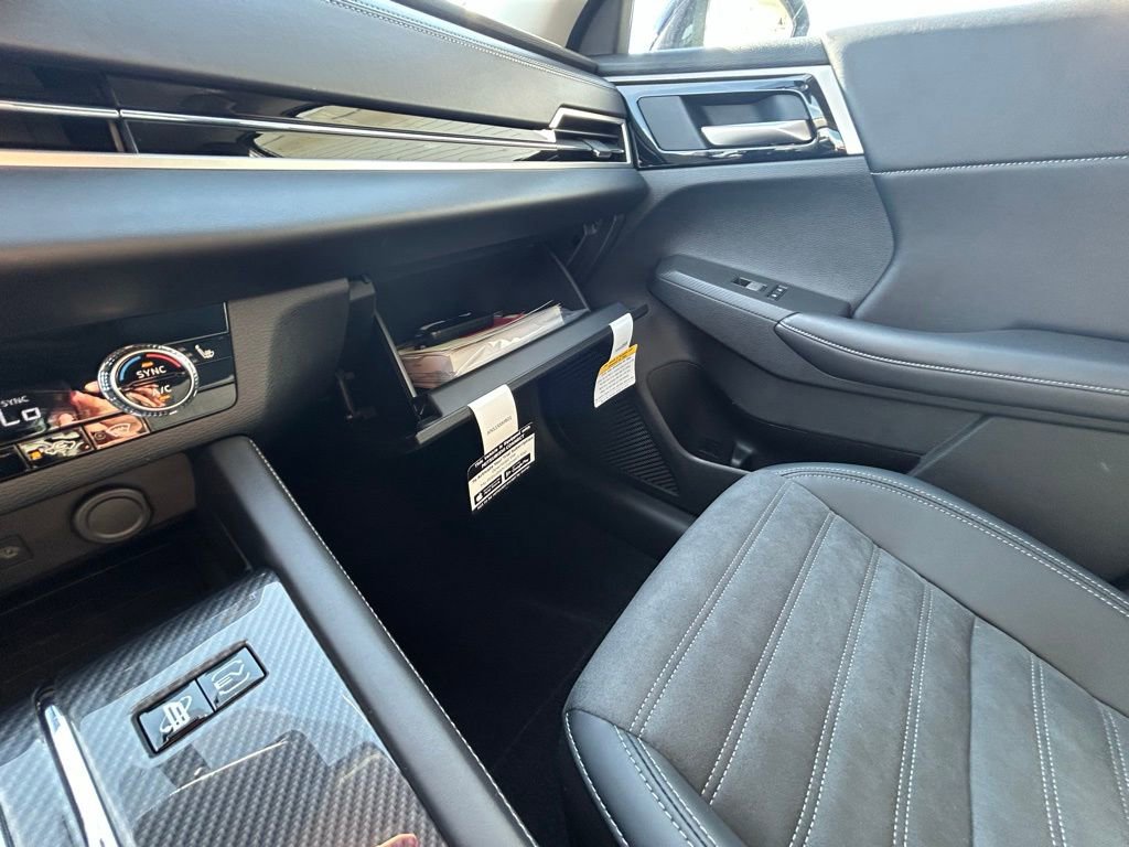 New 2025 Mitsubishi Outlander SE AWD/4WD image 38