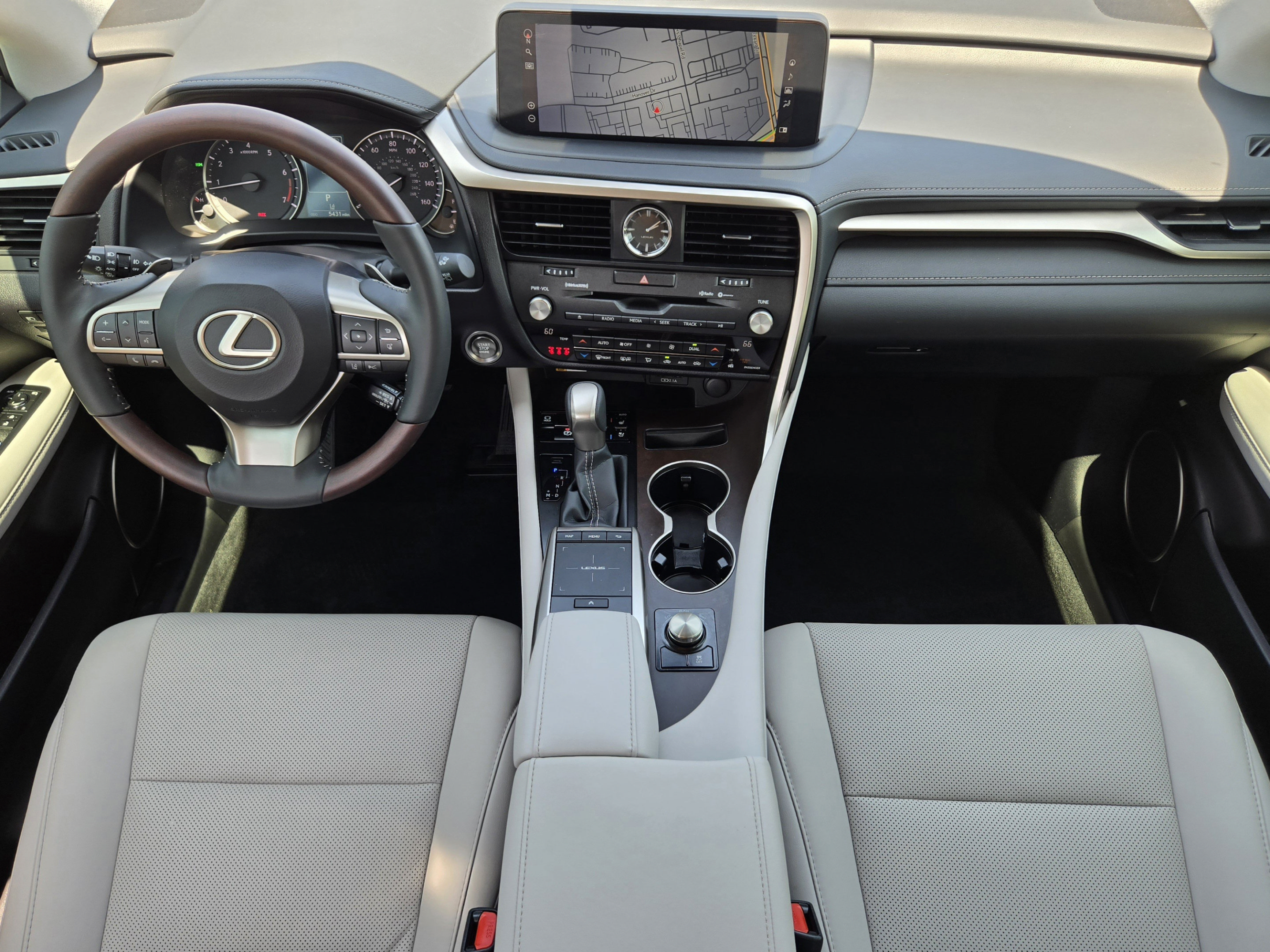 Certified 2022 Lexus RX 350 FWD w/ Premium Package image 19
