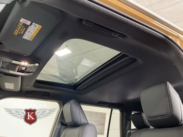 New 2026 Toyota Land Cruiser image 18