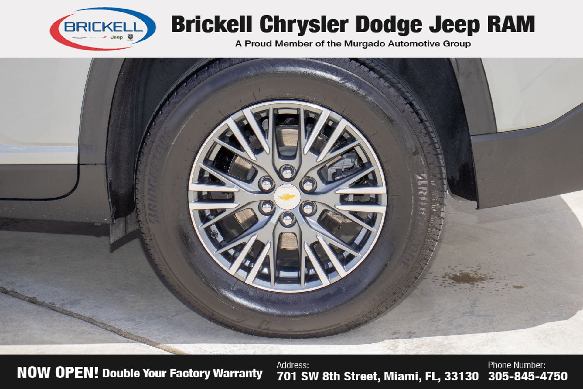 Used 2024 Chevrolet Traverse LT FWD image 40