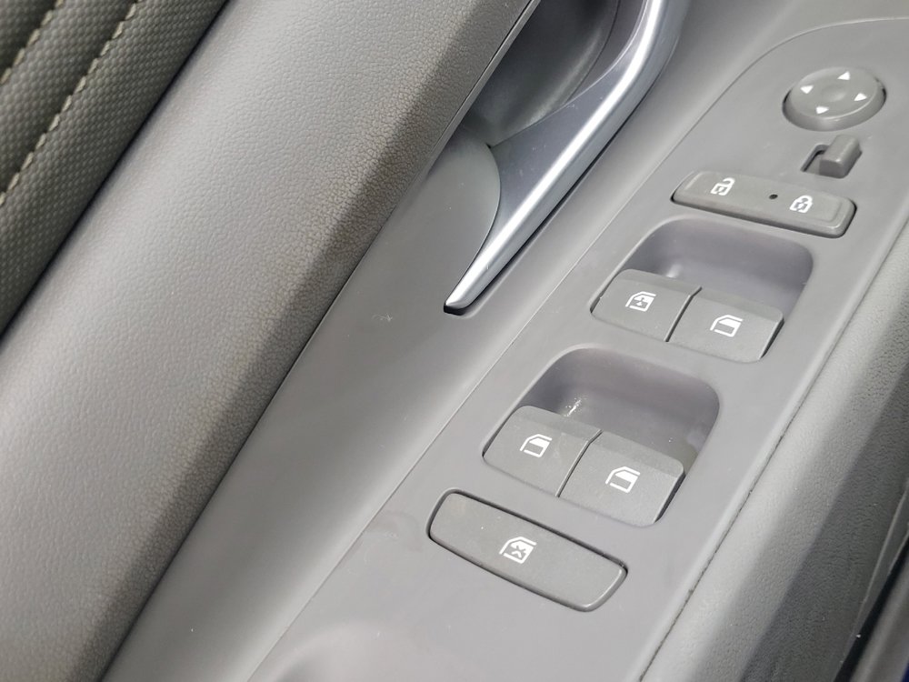 Used 2023 Hyundai Elantra SEL w/ Convenience Package image 27