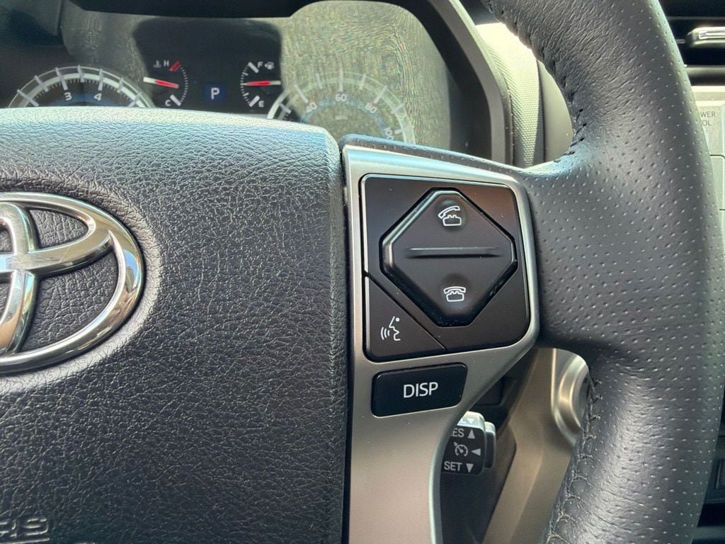 Used 2016 Toyota 4Runner SR5 Premium AWD/4WD image 16