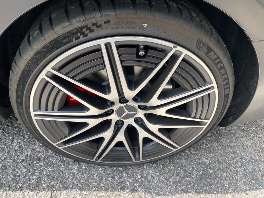 Used 2026 Mercedes-Benz C 43 AMG 4MATIC Sedan image 9