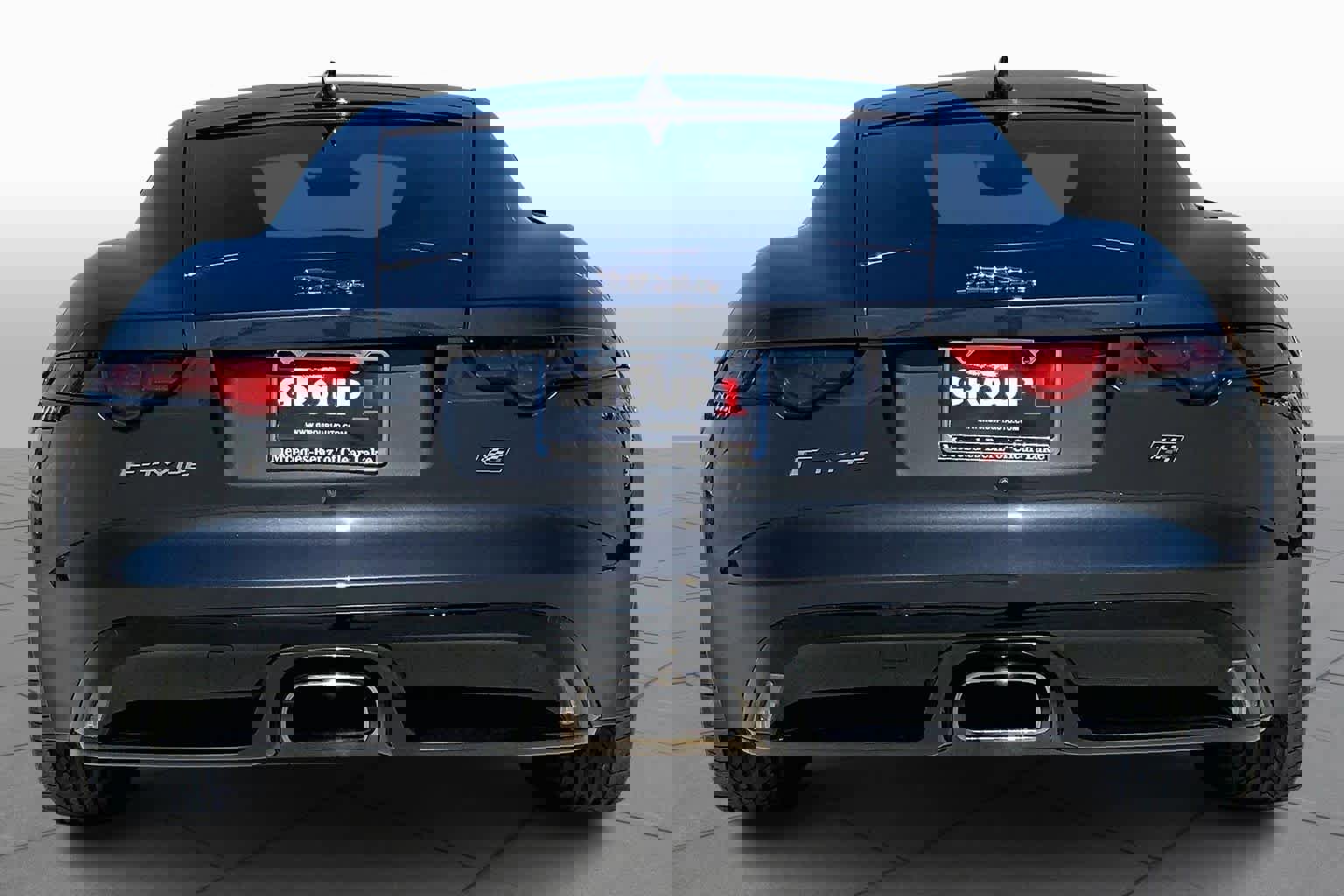 Used 2020 Jaguar F-TYPE Checkered Flag image 5