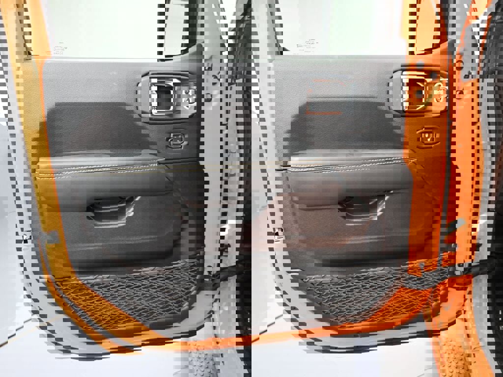 New 2025 Jeep Wrangler Unlimited Sahara image 10