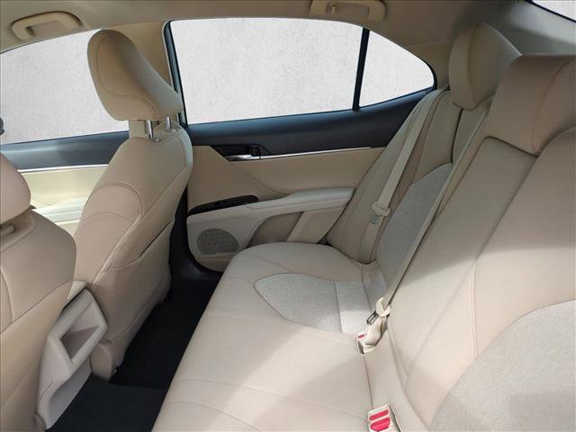Used 2020 Toyota Camry LE FWD image 17