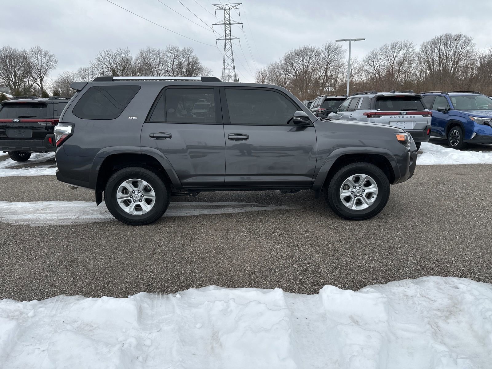 Used 2021 Toyota 4Runner SR5 Premium image 7