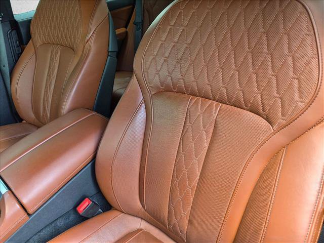 Used 2022 BMW X5 sDrive40i w/ M Sport Package RWD image 10