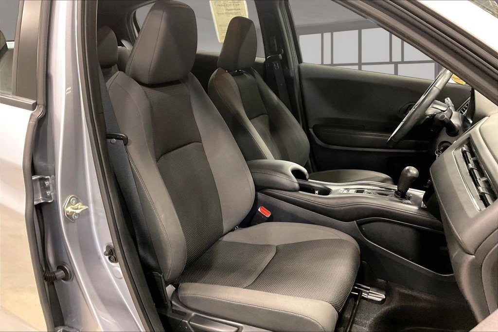 Used 2019 Honda HR-V Sport image 30