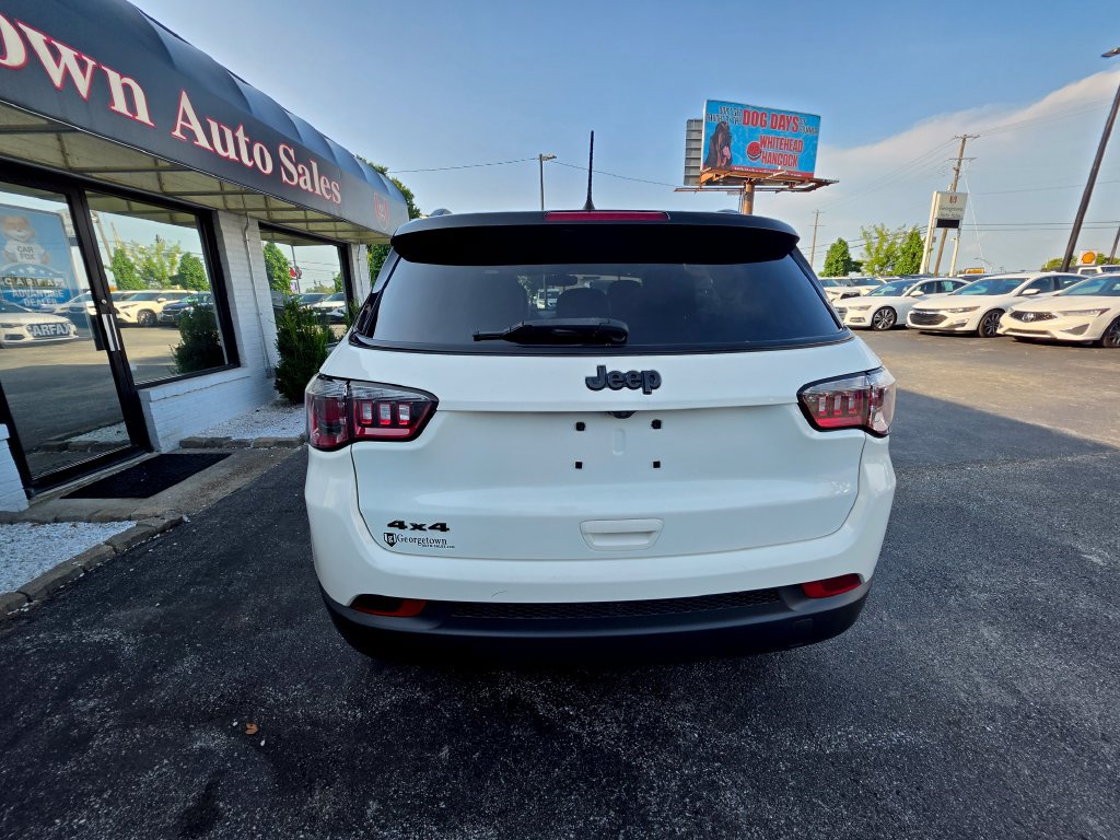 Used 2021 Jeep Compass Latitude AWD/4WD image 29