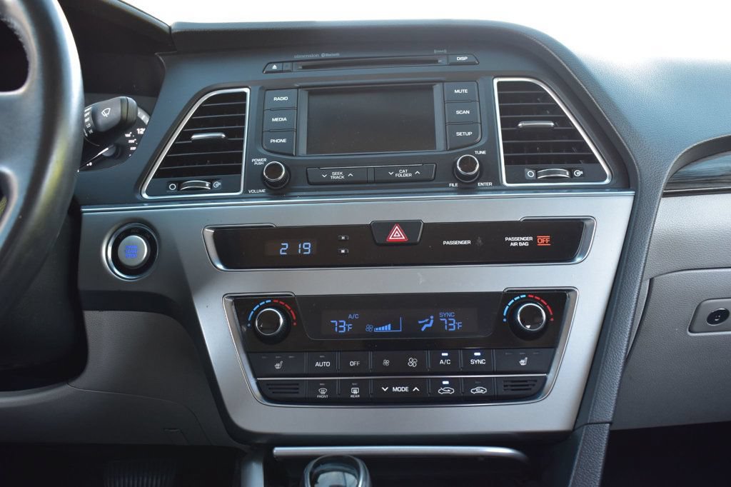 Used 2015 Hyundai Sonata Limited FWD image 33