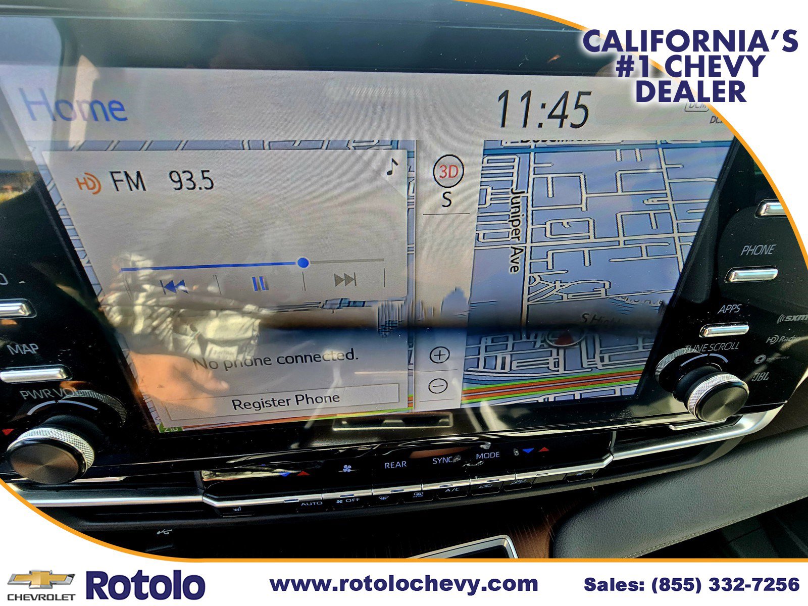 Used 2024 Toyota Sienna XLE w/ XLE Plus Package image 22