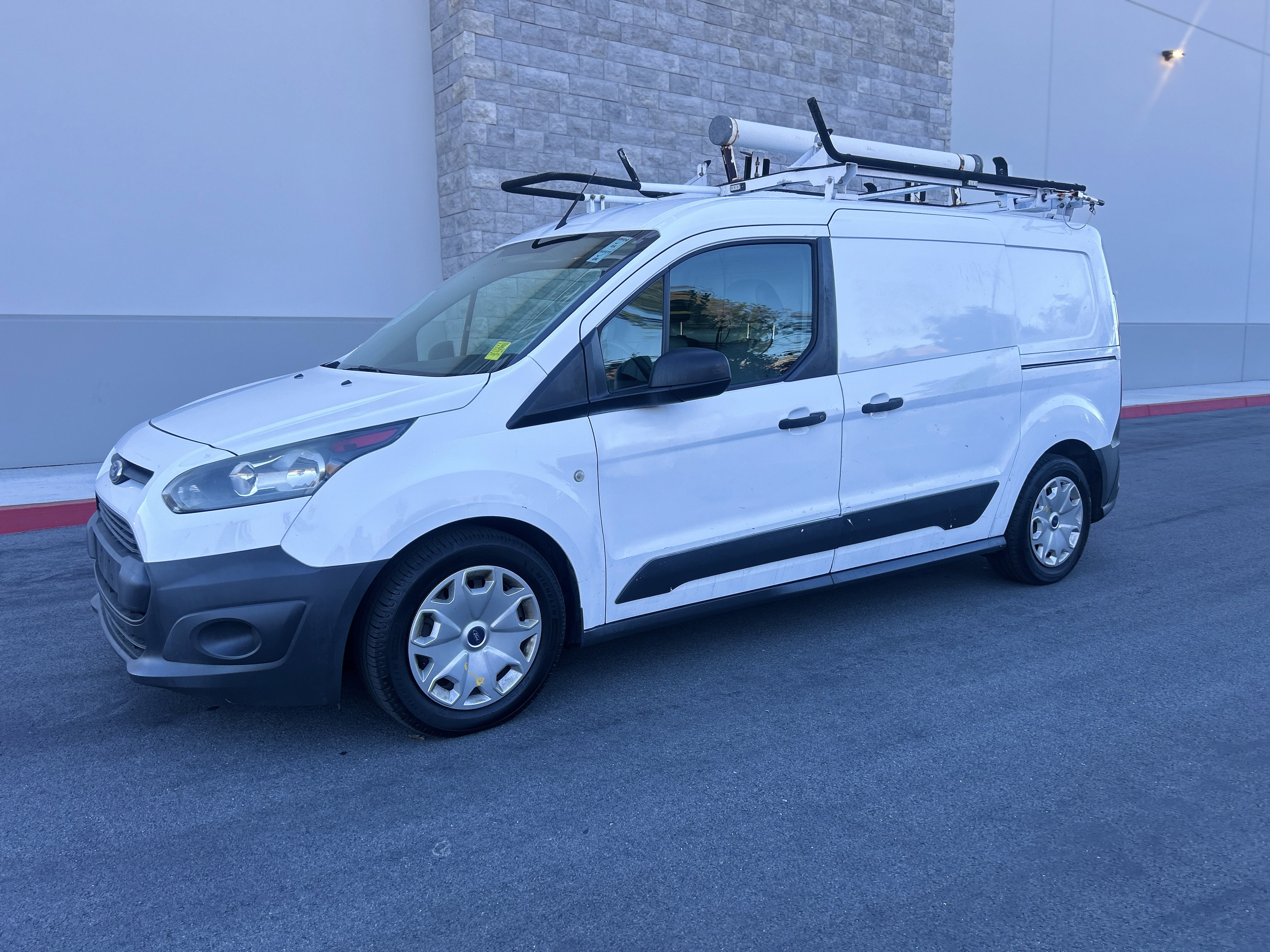 Used 2015 Ford Transit Connect XL FWD image 7
