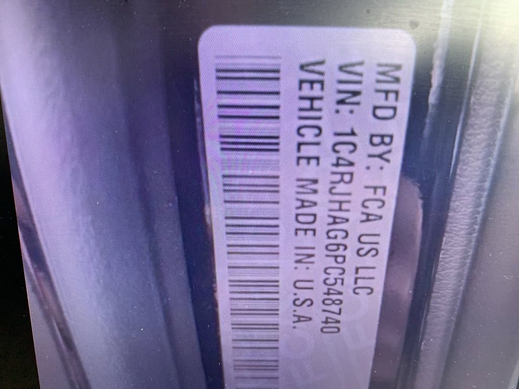 Used 2023 Jeep Grand Cherokee Laredo w/ Trailer Tow Prep Group (B) image 15