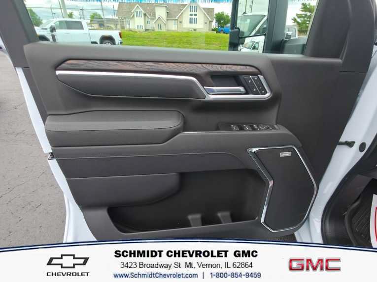 New 2026 GMC Sierra 2500 SLT w/ SLT Premium Package AWD/4WD image 11