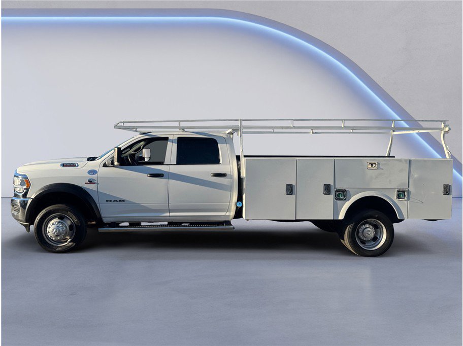 Used 2021 RAM 5500 Tradesman w/ Chrome Appearance Group image 3